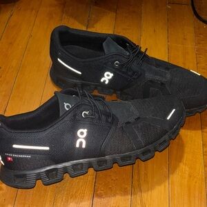 On Running Men's Black Athletic Shoes